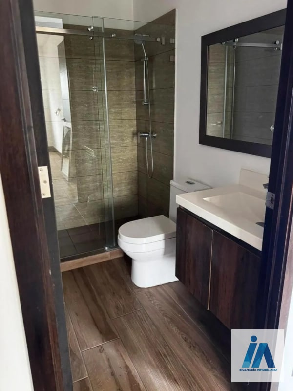 APARTAMENTO EN ALQUILER📍 Edificio Vivalt, Zona 10 Una propiedad que destaca, brindando amplitud y sofisticación. - 4