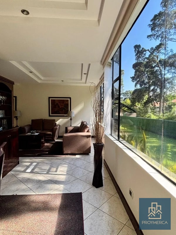 Apartamento amueblado en alquiler, Edificio Milenia, Zona 10 - 12