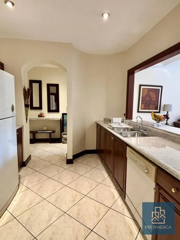 Apartamento amueblado en alquiler, Edificio Milenia, Zona 10 - 9
