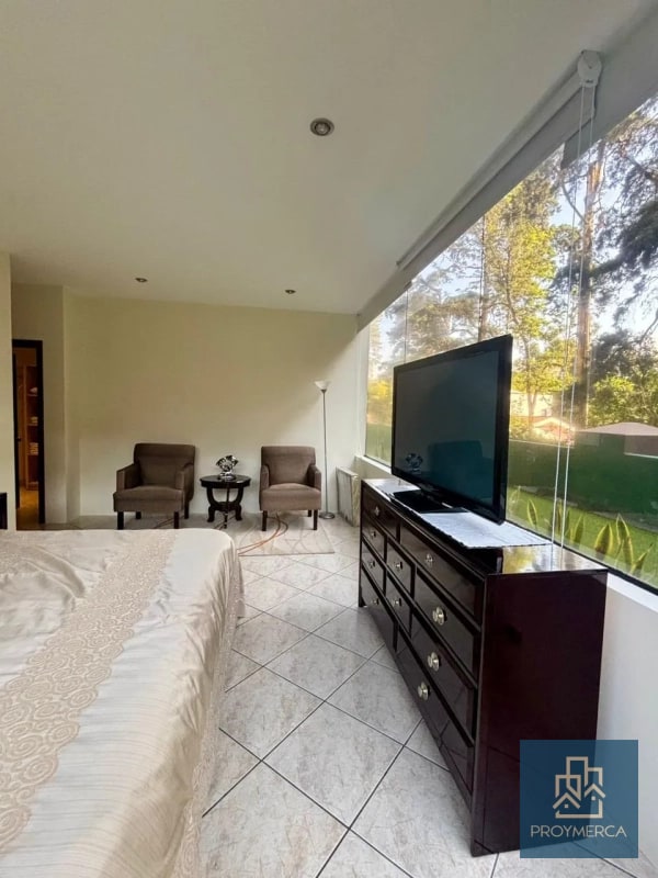 Apartamento amueblado en alquiler, Edificio Milenia, Zona 10 - 7