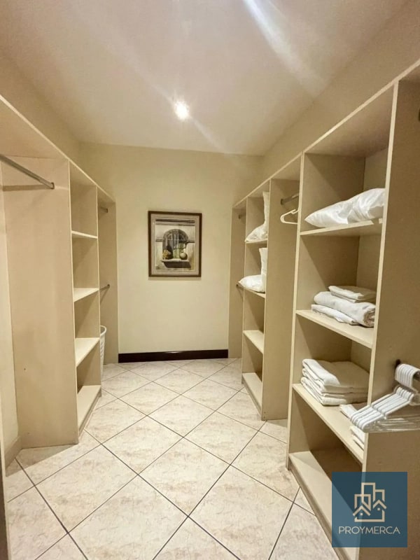 Apartamento amueblado en alquiler, Edificio Milenia, Zona 10 - 1