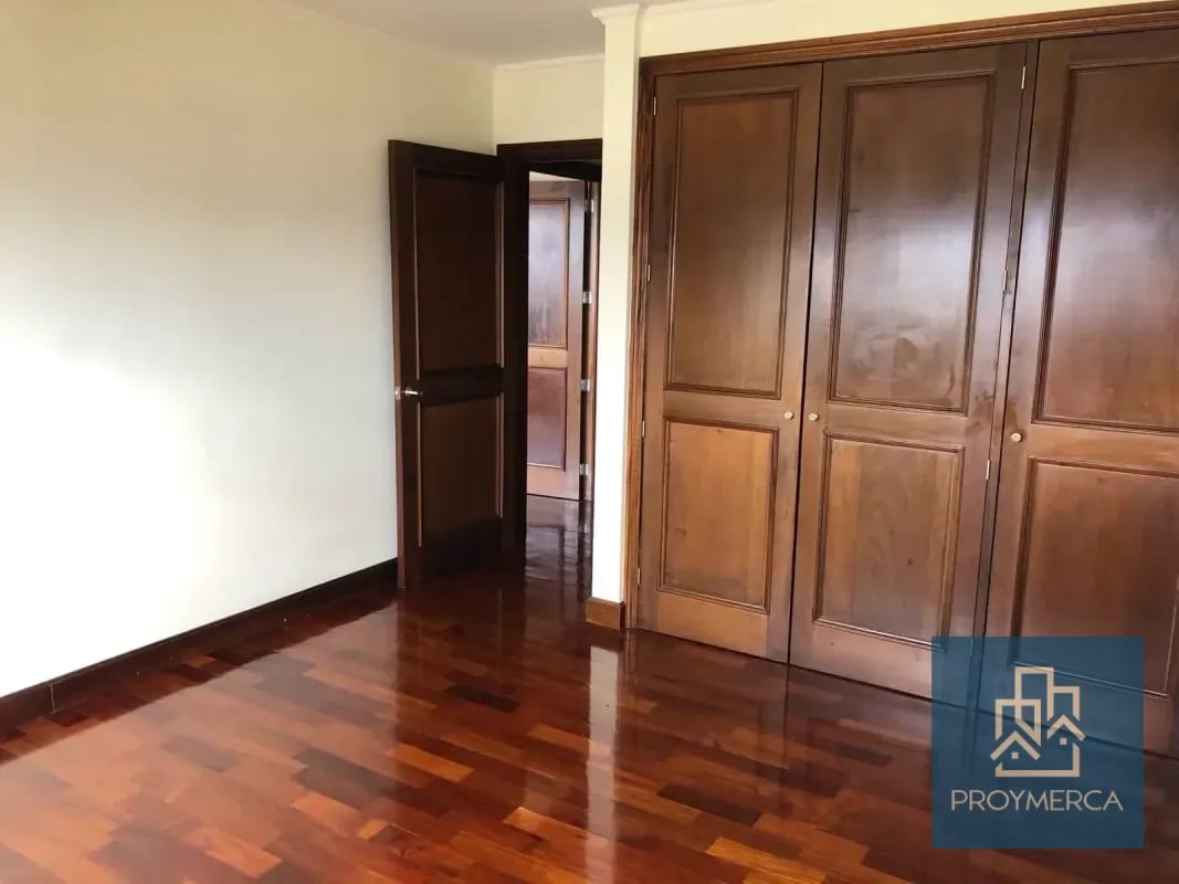 Apartamento en alquiler, Edificio Antiguo Zona 14 — Apartamento en Alquiler en Zona 14, Guatemala, Ciudad — foto 3 de 14