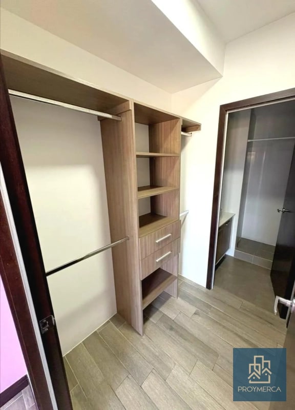 Apartamento en alquiler, Edificio San Isidro 20/21, Zona 16 - 7