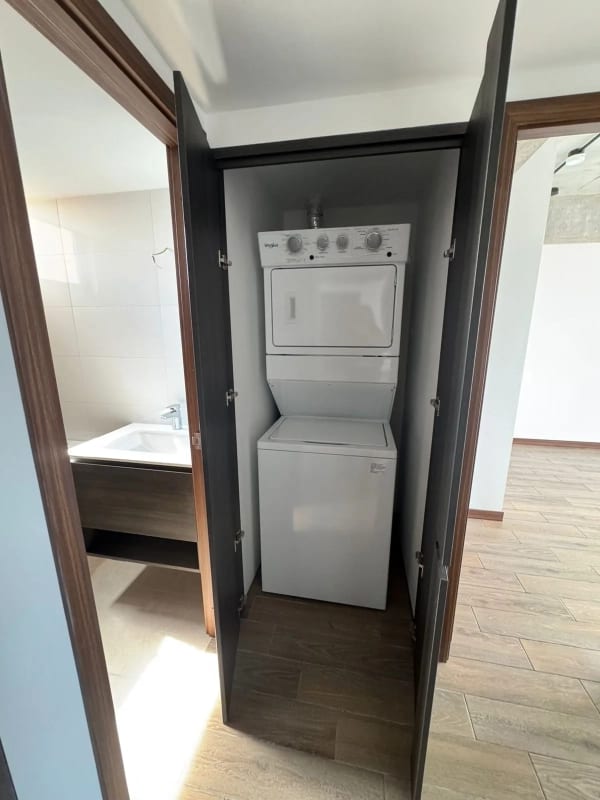 RENTO APARTAMENTO EN ZONA 4 EDIFICIO INARA CUATRO NORTE — Apartamento en Alquiler en Zona 4, Guatemala, Ciudad — foto 11 de 15