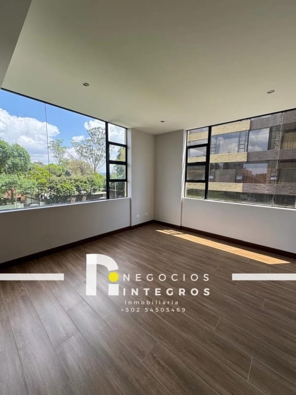 VENDO APARTAMENTO REMODELADO, IMPUESTOS INCLUIDOS,  MILENIA OAKLAND Z.10 — Apartamento en Venta en Milenia, Zona 10, Guatemala, Ciudad — foto 4 de 17