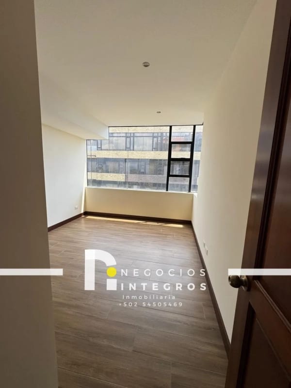 VENDO APARTAMENTO REMODELADO, IMPUESTOS INCLUIDOS,  MILENIA OAKLAND Z.10 — Apartamento en Venta en Milenia, Zona 10, Guatemala, Ciudad — foto 14 de 17