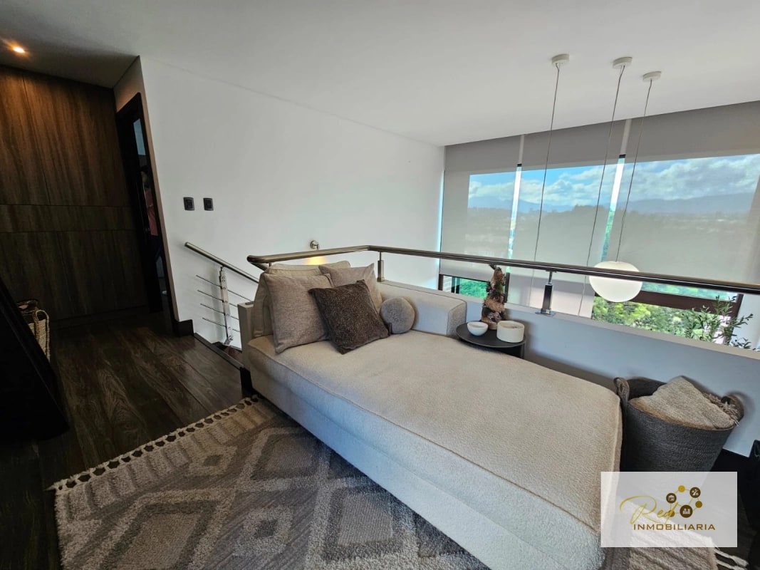 RENTA APARTAMENTO EN EDIFICO VIU CAYALÀ – ZONA 16 - 8