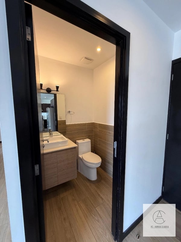 Apartamento en venta en Borghetto, zona 15 Vh1. - 15