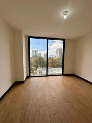 Venta de Apartamento en zona 15 VHI Torre Praga — Apartamento en Venta en Zona 15, Guatemala, Ciudad — miniatura 8 de 12