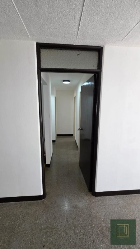 Apartamento con jardin en venta zona 21 - 4