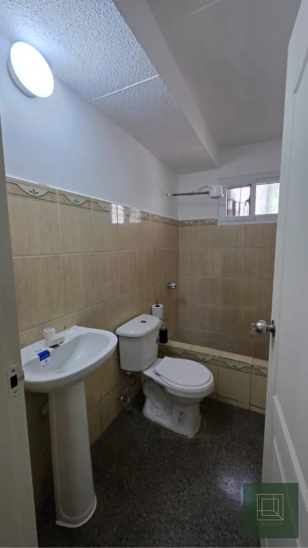 Apartamento con jardin en venta zona 21 - 2