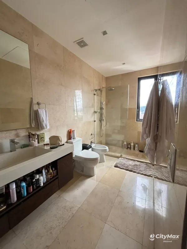 Apartamento de Lujo en Venta en Zona 14 — Apartamento en Venta en Zona 14, Guatemala, Ciudad — foto 6 de 7