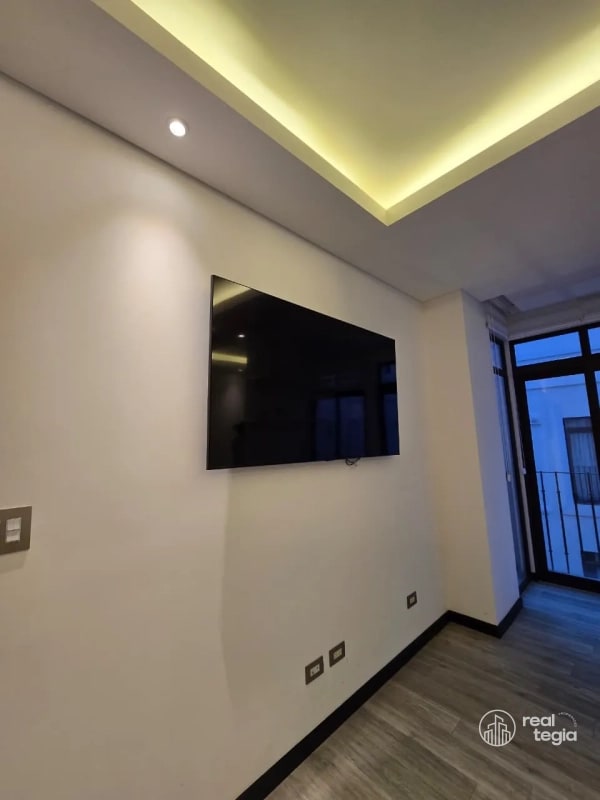 APARTAMENTO EN LIRIOS DE CAYALÁ ZONA 16 - 13