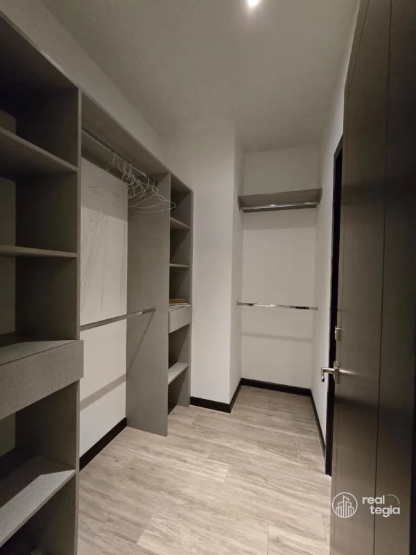 APARTAMENTO EN LIRIOS DE CAYALÁ ZONA 16 - 9