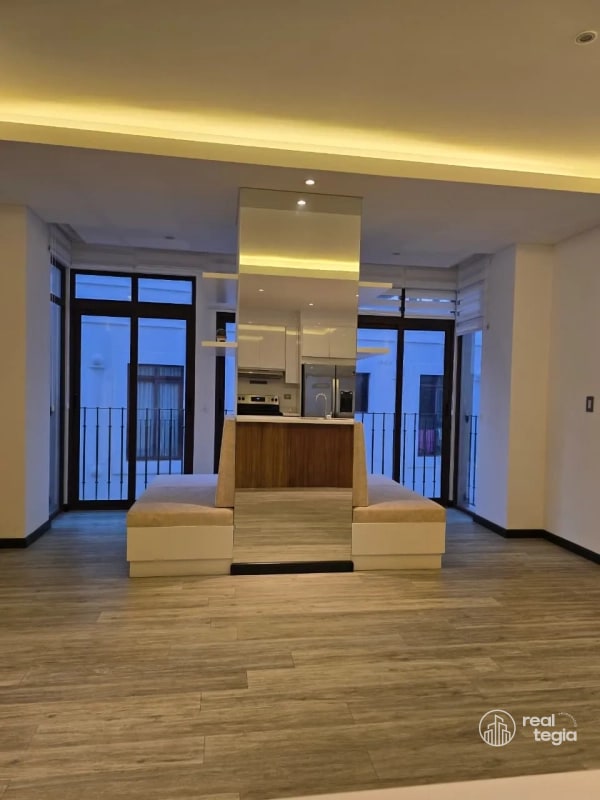 APARTAMENTO EN LIRIOS DE CAYALÁ ZONA 16 - 7