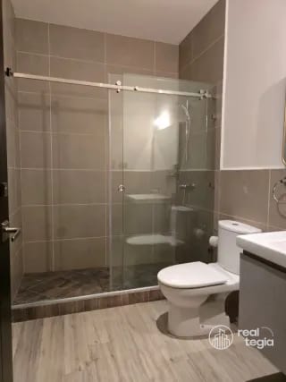 APARTAMENTO EN LIRIOS DE CAYALÁ ZONA 16 — Apartamento en Alquiler en Zona 16, Guatemala, Ciudad — miniatura 4 de 16