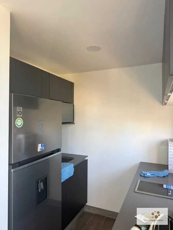 🏢 Renta de Apartamento en Edificio Nuevo Kintea – Zona 15 - 7