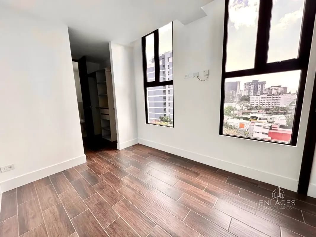 Zona 13 • Apartamento en Venta • Edificio Rosselló — Apartamento en Venta en Rosselló, Zona 13, Guatemala, Ciudad — foto 9 de 15
