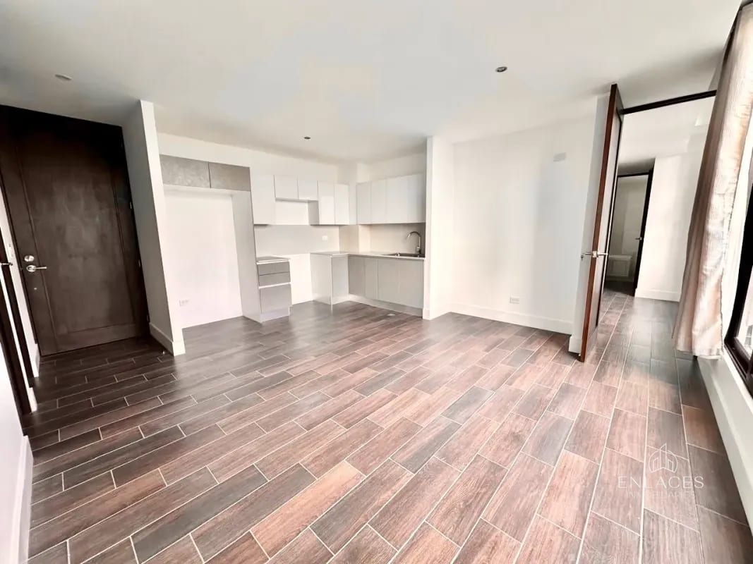 Zona 13 • Apartamento en Venta • Edificio Rosselló — Apartamento en Venta en Rosselló, Zona 13, Guatemala, Ciudad — foto 5 de 15