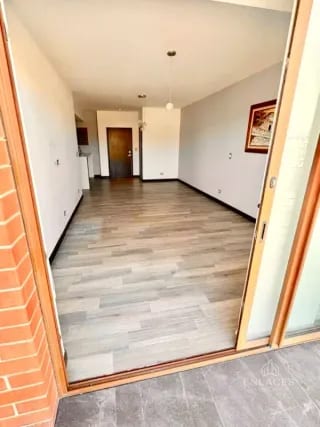 Zona 16 • Apartamento en Renta • Edificio San Isidro 20/21 — Apartamento en Alquiler en San Isidro 20/21, Zona 16, Guatemala, Ciudad — miniatura 9 de 11