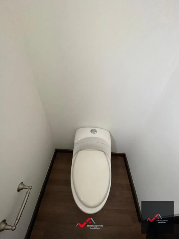 Apartamento amueblado en Renta Zona 16 - 11