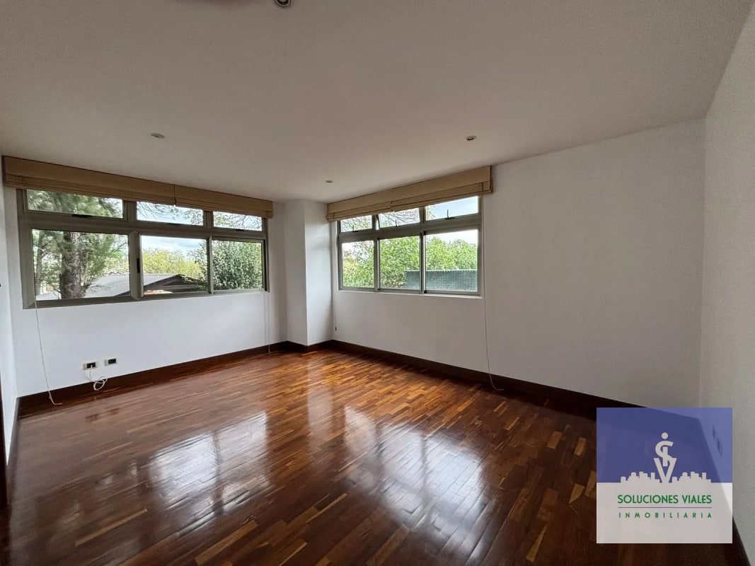 APARTAMENTO AMPLIO DE 222m² EN ALQUILER, zona 10 - 6