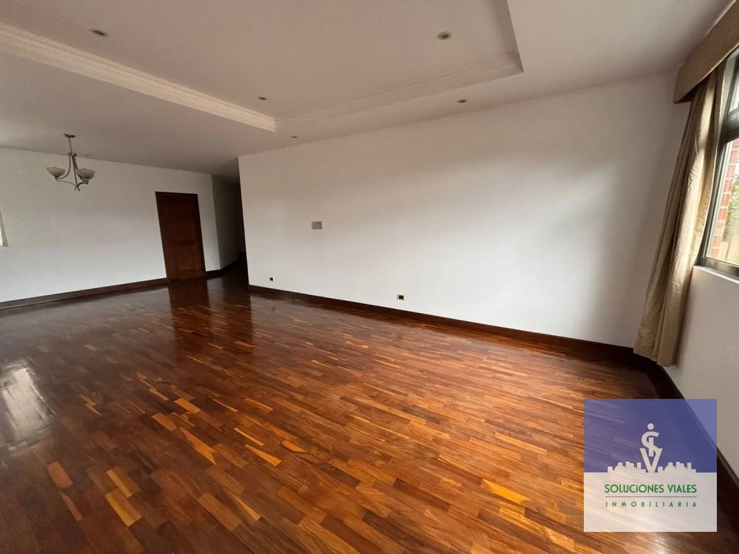 APARTAMENTO AMPLIO DE 222m² EN ALQUILER, zona 10 - 9