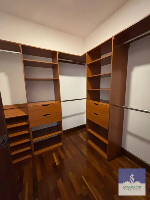 APARTAMENTO AMPLIO DE 222m² EN ALQUILER, zona 10 - 3