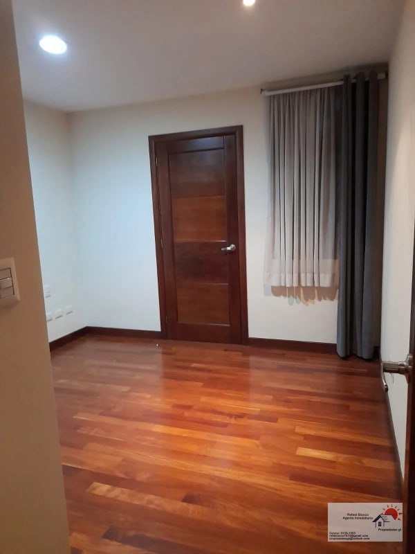 VENDO APTO Z.10 EDIF. MIRAFIORI REF.6827 *110 M2, 2 HAB, 2 BAÑOS, 2 PARQUEOS, $250k* - 5