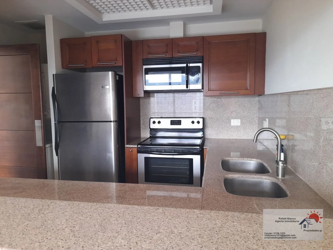 VENDO APTO Z.10 EDIF. MIRAFIORI REF.6827 *110 M2, 2 HAB, 2 BAÑOS, 2 PARQUEOS, $250k* - 1