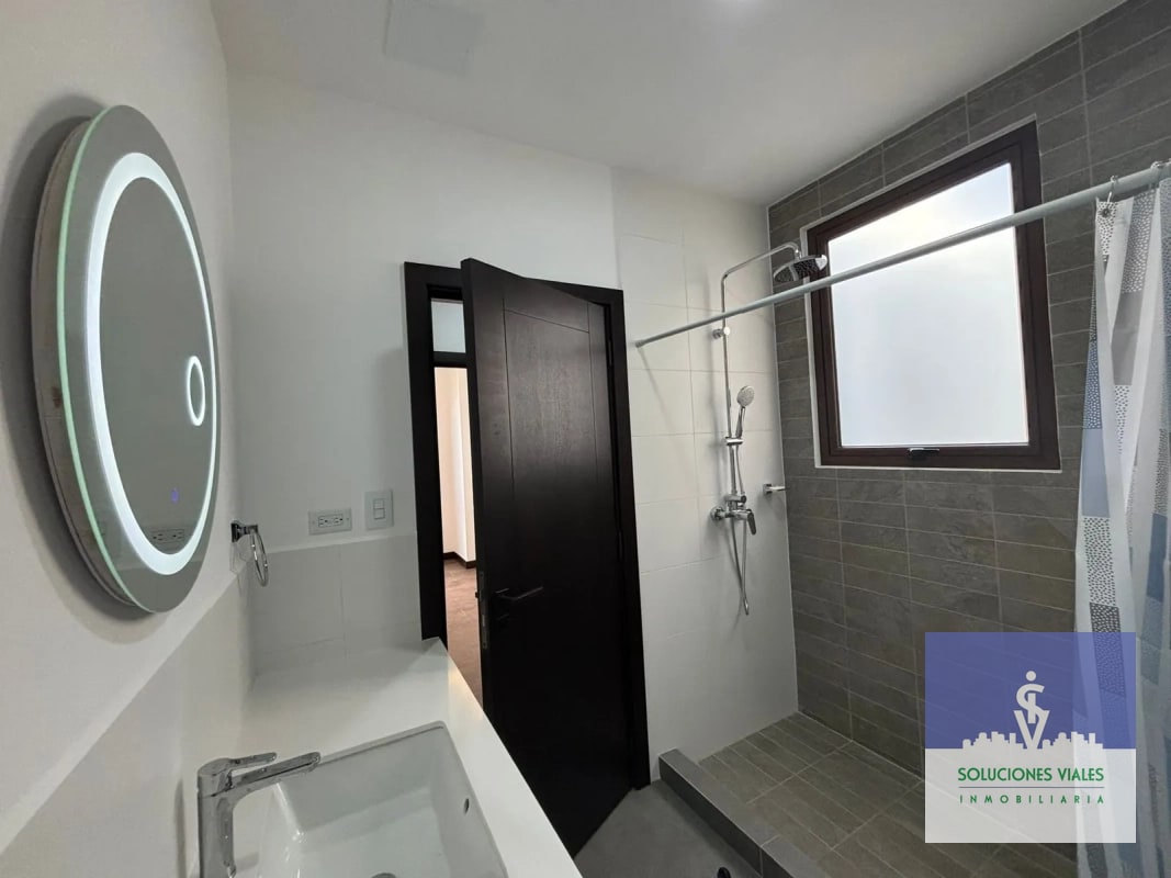 ALQUILO APARTAMENTO NUEVO LIRIOS DE CAYALA - 1