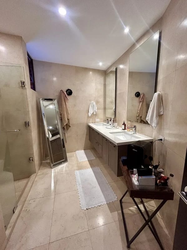 Apartamento en Alquiler Zona 14 — Apartamento en Alquiler en Zona 14, Guatemala, Ciudad — foto 5 de 11