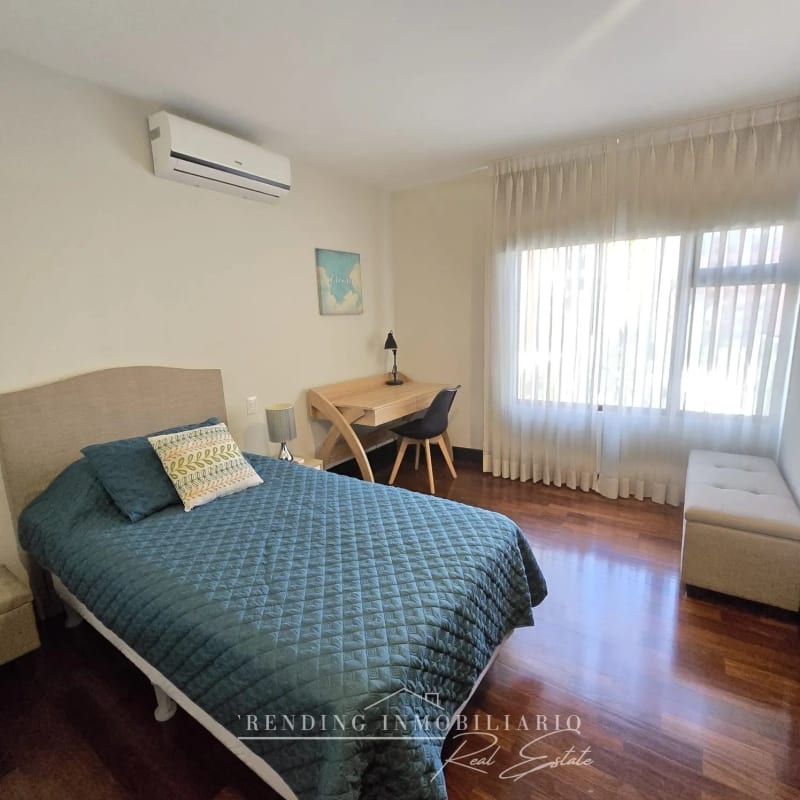 Apartamento en renta zona 14 edificio Santa Inés amueblado 2 habitaciones + 2 parqueos — Apartamento en Alquiler en Santa Inés, Zona 14, Guatemala, Ciudad — foto 5 de 11