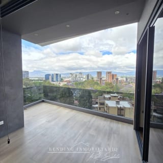 Apartamento en renta zona 14 edificio Santa Inés del Parque 2 habitaciones + 2 parqueos — Apartamento en Alquiler en Santa Inés del Parque, Zona 14, Guatemala, Ciudad — miniatura 7 de 11