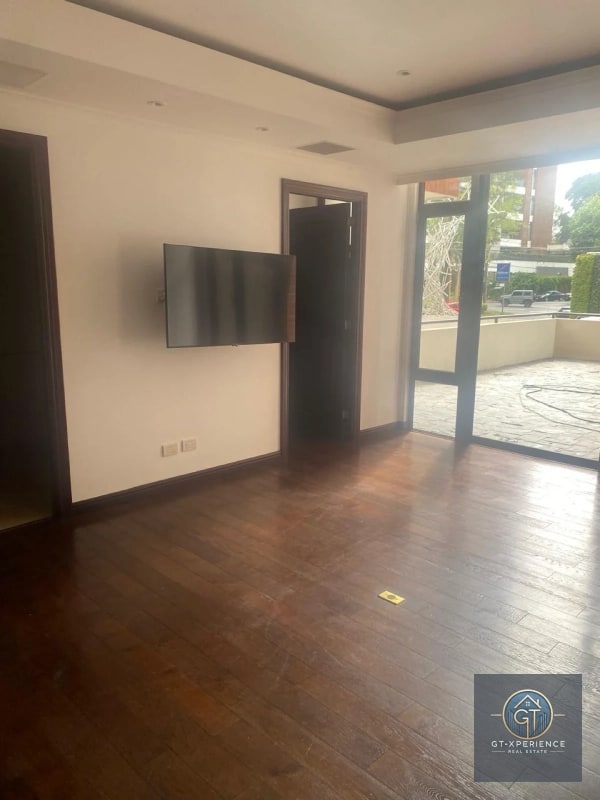 Espectacular apartamento en zona 14, nivel completo - 7