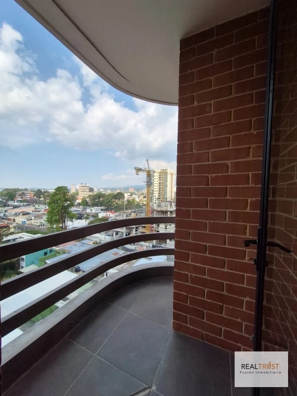 APARTAMENTO AMUEBLADO EN RENTA ZONA 10 - 11