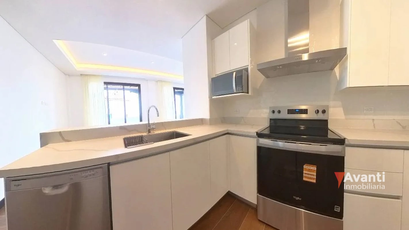 ALQUILER APARTAMENTO ZONA 16, LIRIOS DE CAYALÁ CON TERRAZA - 10