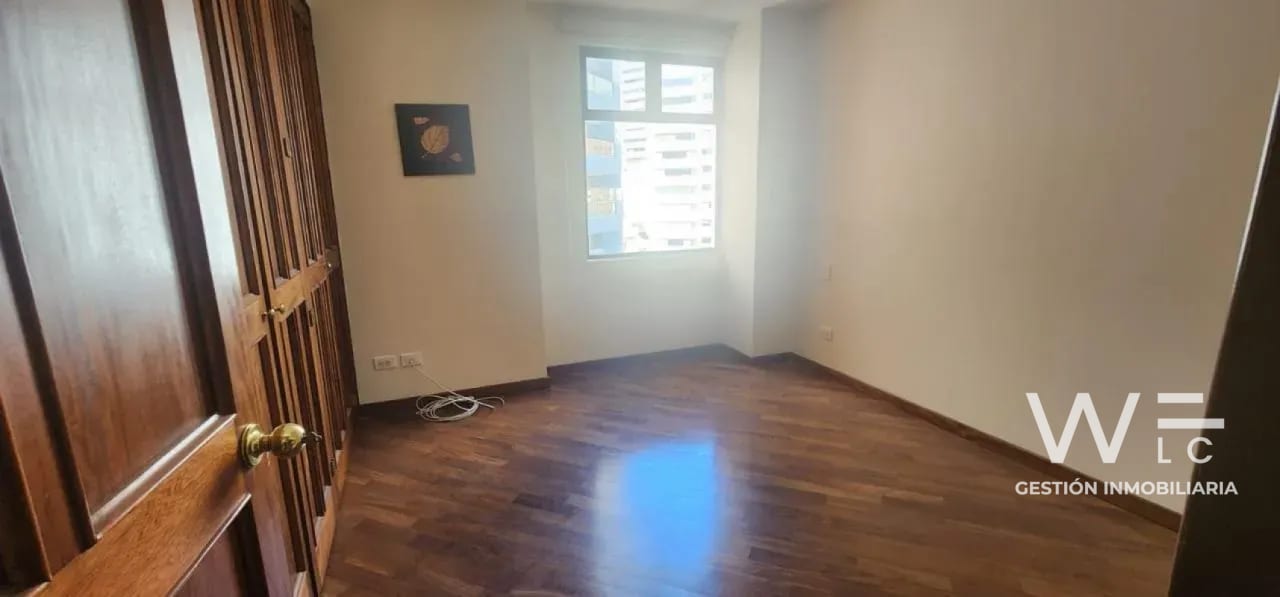 VENDO APARTAMENTO ZONA 14 — Apartamento en Venta en Santorini Américas, Zona 14, Guatemala, Ciudad — foto 2 de 6
