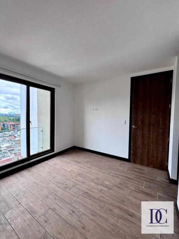 đ APARTAMENTO EN ALQUILER â MARQUĂS DE OAKLAND | ZONA 10, DIAGONAL 6 - 10