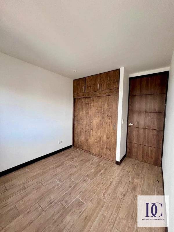 đ APARTAMENTO EN ALQUILER â MARQUĂS DE OAKLAND | ZONA 10, DIAGONAL 6 - 6