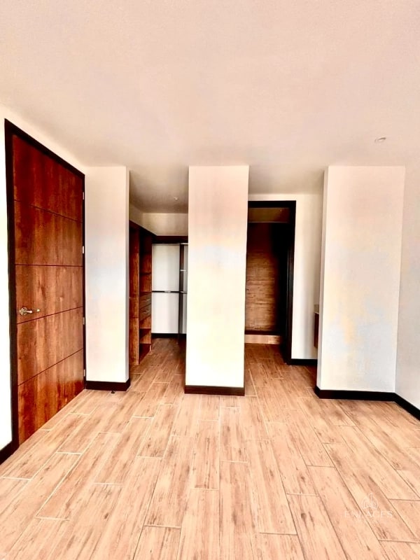 Zona 10 • Apartamento en Renta • Edificio Marqués de Oakland - 8
