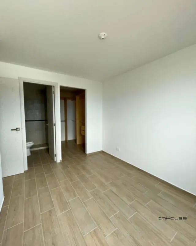 APARTAMENTO EN VENTA ZONA 12 PARA ESTRENAR EN NIVEL ALTO — Apartamento en Venta en Andares Doce, Zona 12, Guatemala, Ciudad — foto 3 de 10