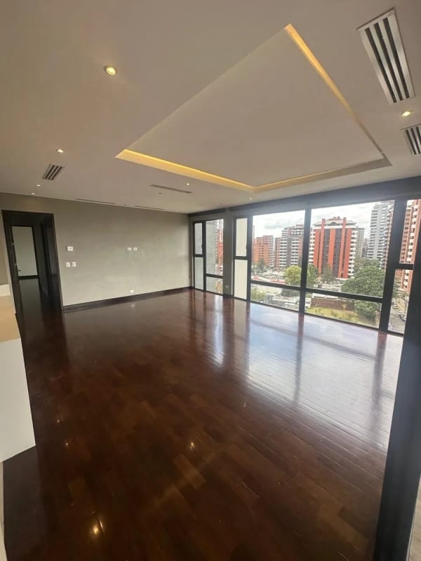 APARTAMENTO EN ALQUILER SANTA INES DEL PARQUE ZONA 14 — Apartamento en Alquiler en Santa Inés del Parque, Zona 14, Guatemala, Ciudad — foto 14 de 17