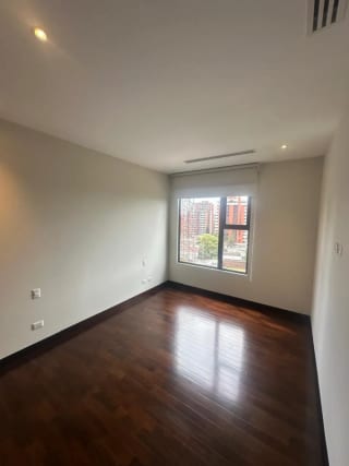 APARTAMENTO EN ALQUILER SANTA INES DEL PARQUE ZONA 14 — Apartamento en Alquiler en Santa Inés del Parque, Zona 14, Guatemala, Ciudad — miniatura 7 de 17