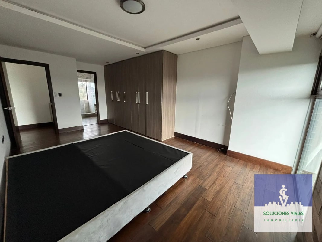 APARTAMENTO LOFT VIU CAYALA EN ALQUILER - 4