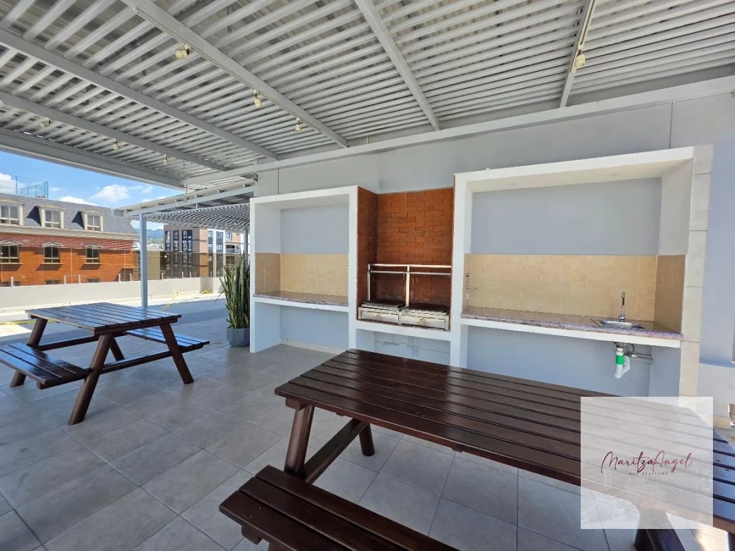 RENTA DE APARTAMENTO AMUEBLADO ZONA 15 VH1 - 2