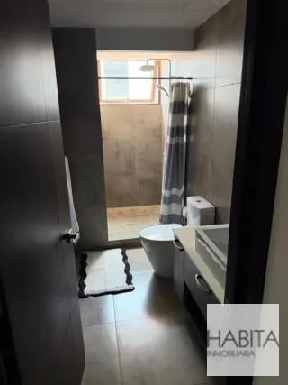 Apartamento Amueblado de 1 habitación en Alquiler, zona 10 — Apartamento en Alquiler en Zona 10, Guatemala, Ciudad — miniatura 2 de 9