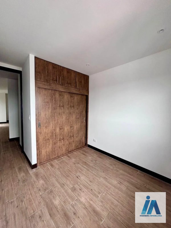 APARTAMENTO EN ALQUILER📍 Marques de Oakland zona 10, Diagonal 6 - 8