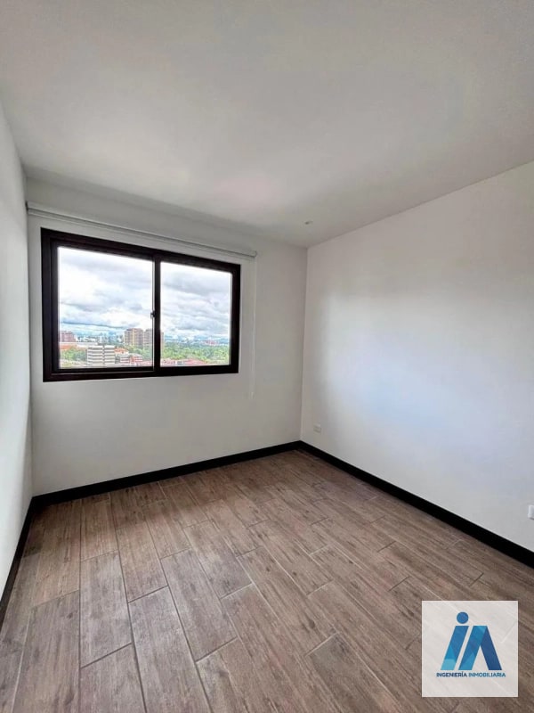 APARTAMENTO EN ALQUILER📍 Marques de Oakland zona 10, Diagonal 6 - 7