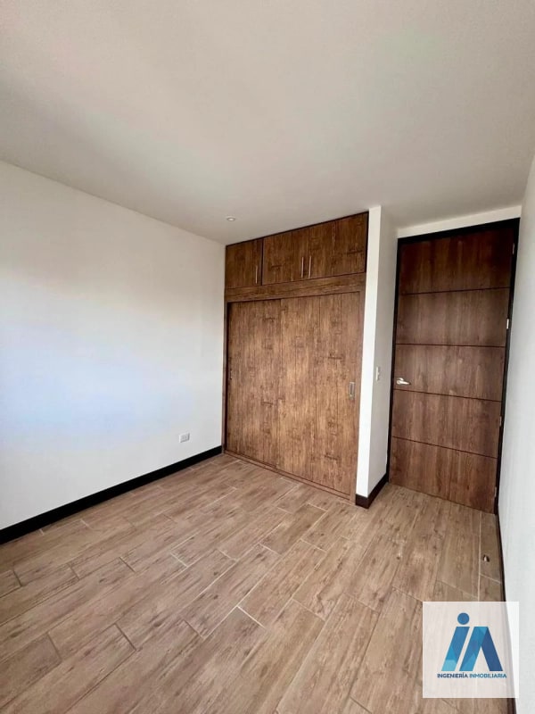 APARTAMENTO EN ALQUILER📍 Marques de Oakland zona 10, Diagonal 6 - 6
